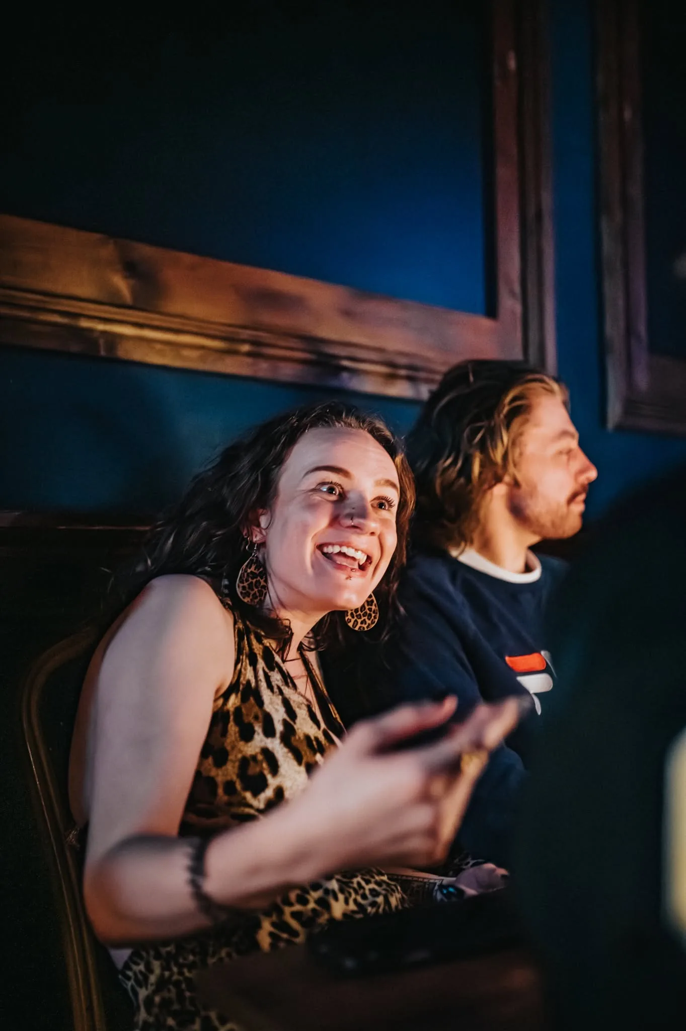 Audience reaction during a Rich Newman performance